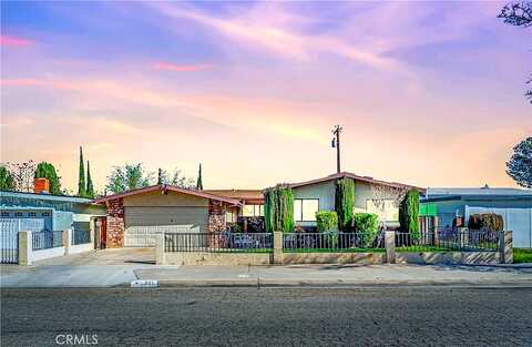 Holguin, LANCASTER, CA 93534
