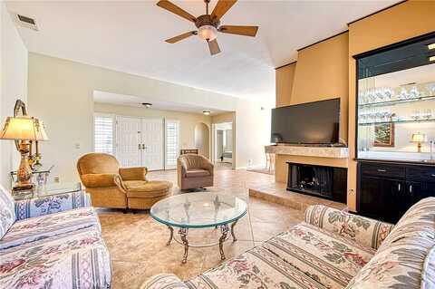 Calle Seranas, LA QUINTA, CA 92253