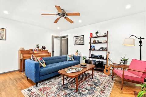 133Rd, HAWTHORNE, CA 90250