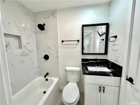 6Th, SAN BERNARDINO, CA 92401