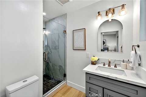 Glentana, COVINA, CA 91722