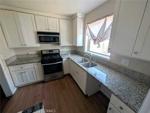 Lugo, SAN BERNARDINO, CA 92404