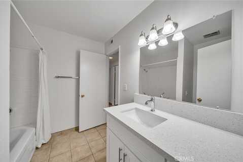 Spencer, UPLAND, CA 91786