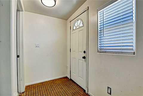 Sombra, LAWNDALE, CA 90260