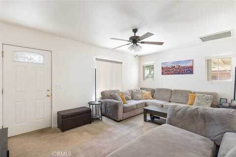 Lawton, REDLANDS, CA 92374