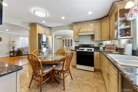Calera, COVINA, CA 91722