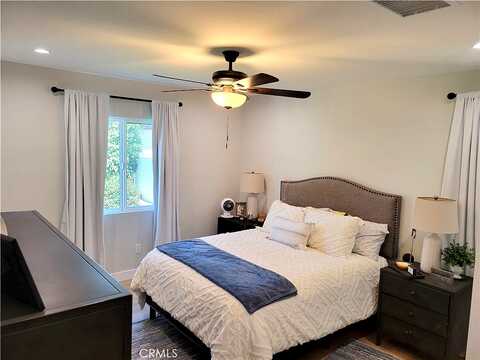 Rinaldi, GRANADA HILLS, CA 91344