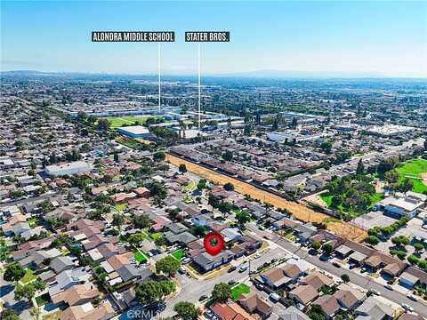 Kervin, PARAMOUNT, CA 90723