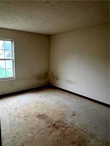 Peppertree, NEW KENSINGTON, PA 15068