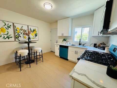 Sterling, ALTADENA, CA 91001