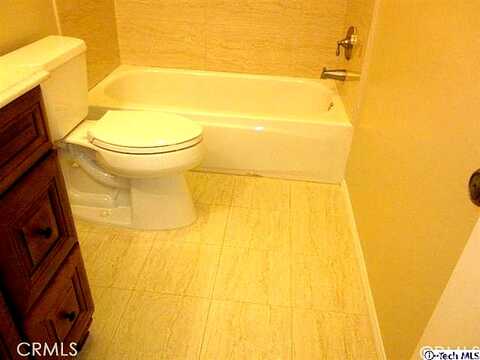 Via Venezia, BURBANK, CA 91504