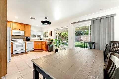 Cromley, LANCASTER, CA 93534