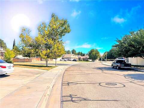 Penina, PALMDALE, CA 93551