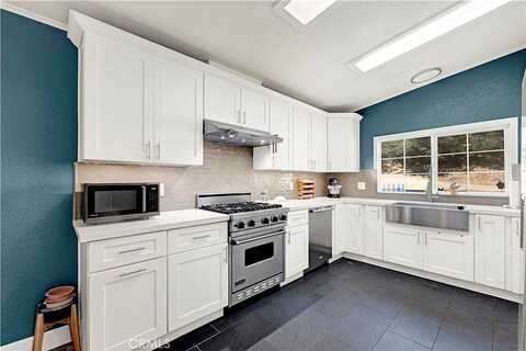 Lincoln, CASTAIC, CA 91384