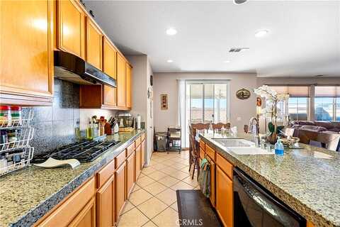 Avenue P6, PALMDALE, CA 93551
