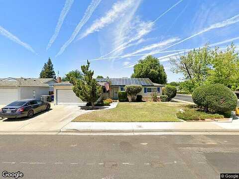 Dennis, CLOVIS, CA 93611