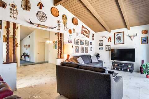 Temre, ROWLAND HEIGHTS, CA 91748