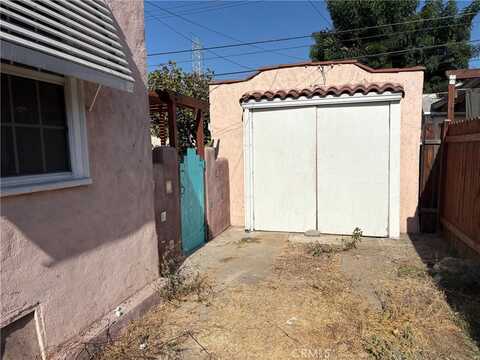 Pine, PICO RIVERA, CA 90660