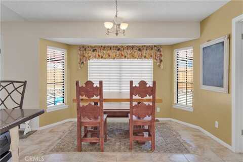 Munsee, APPLE VALLEY, CA 92307