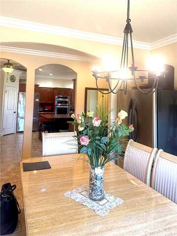90Th, LANCASTER, CA 93536