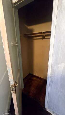 94Th, LOS ANGELES, CA 90047