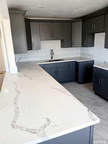 Avenue R, LITTLEROCK, CA 93543