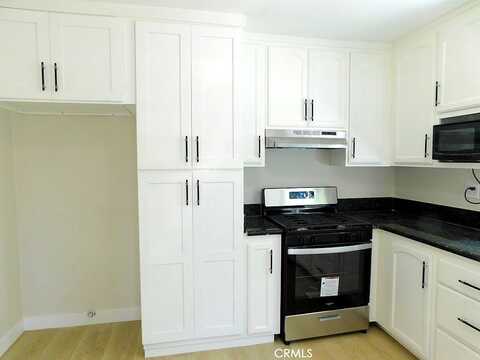 6Th, POMONA, CA 91766