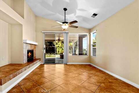 Big Pine, MORENO VALLEY, CA 92555