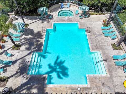 Abrigo, RANCHO SANTA MARGARITA, CA 92688
