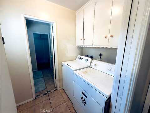 Newbury, SAN BERNARDINO, CA 92404