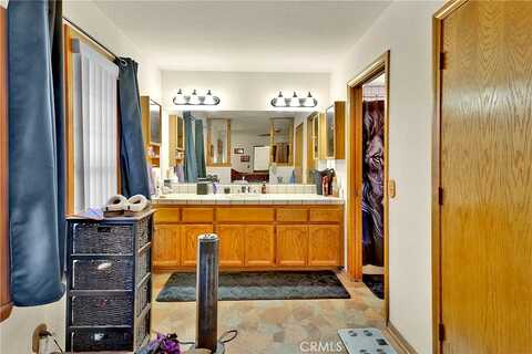 Corwin, APPLE VALLEY, CA 92307