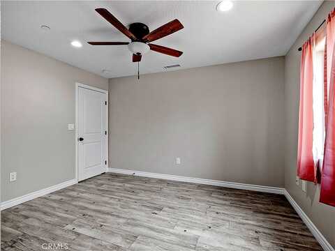 Chestnut, HESPERIA, CA 92345
