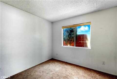 King Canyon, VICTORVILLE, CA 92392