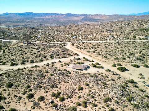 Grand, YUCCA VALLEY, CA 92284