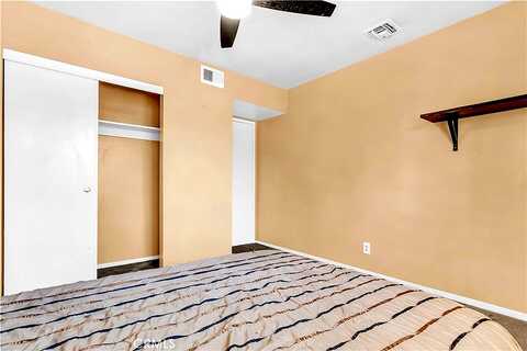 Lavinia, LYNWOOD, CA 90262