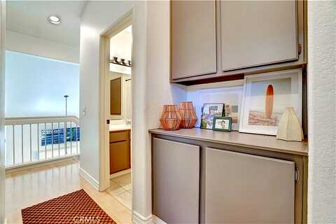 Nightingale, ALISO VIEJO, CA 92656