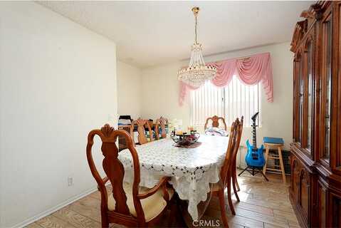 Starbrite, ROSAMOND, CA 93560