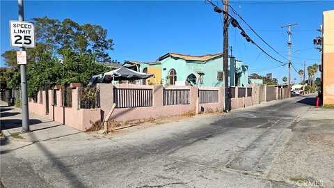 Hauser, LOS ANGELES, CA 90016