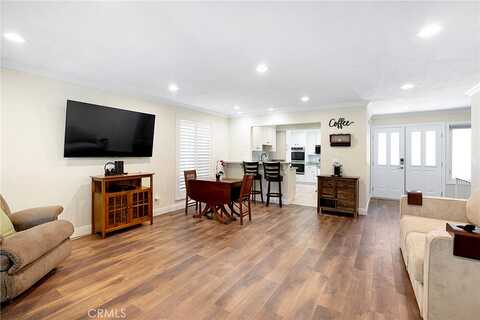 Caminito Vino, LAGUNA HILLS, CA 92653