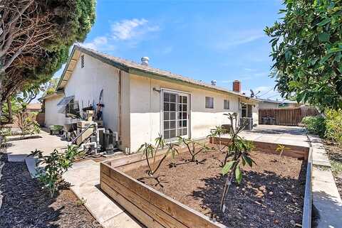 Welde, HUNTINGTON BEACH, CA 92647