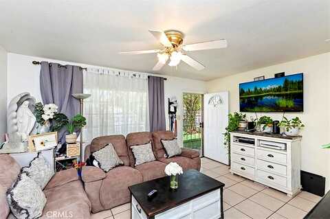 6Th, PERRIS, CA 92570