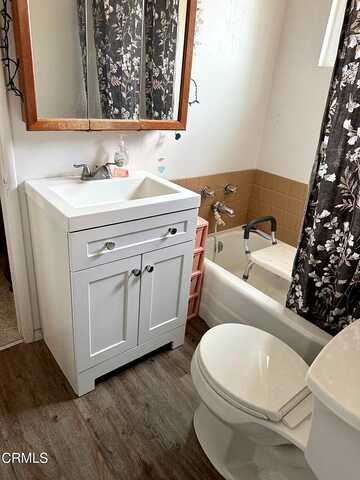 Orange, OXNARD, CA 93036