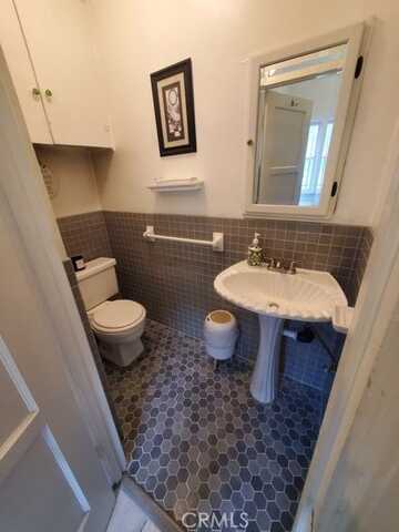 Chestnut, LONG BEACH, CA 90806