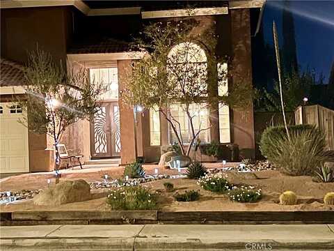 30Th, PALMDALE, CA 93550