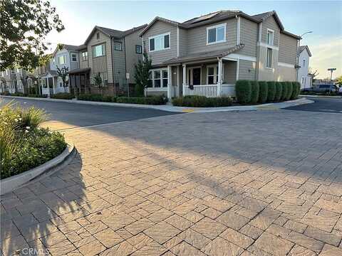 Manzanita, COMPTON, CA 90221