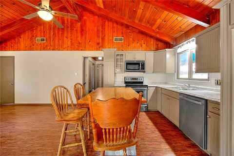 Thousand Pines, CRESTLINE, CA 92325