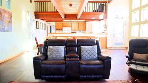 Scandia, RUNNING SPRINGS, CA 92382