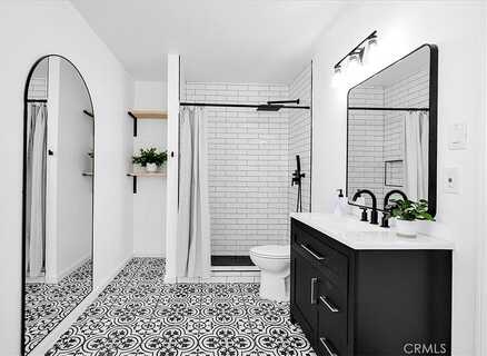 Presswood, TWENTYNINE PALMS, CA 92277