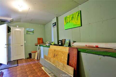 Crestview, CRESTLINE, CA 92325