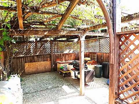 Jerry, LAKEPORT, CA 95453